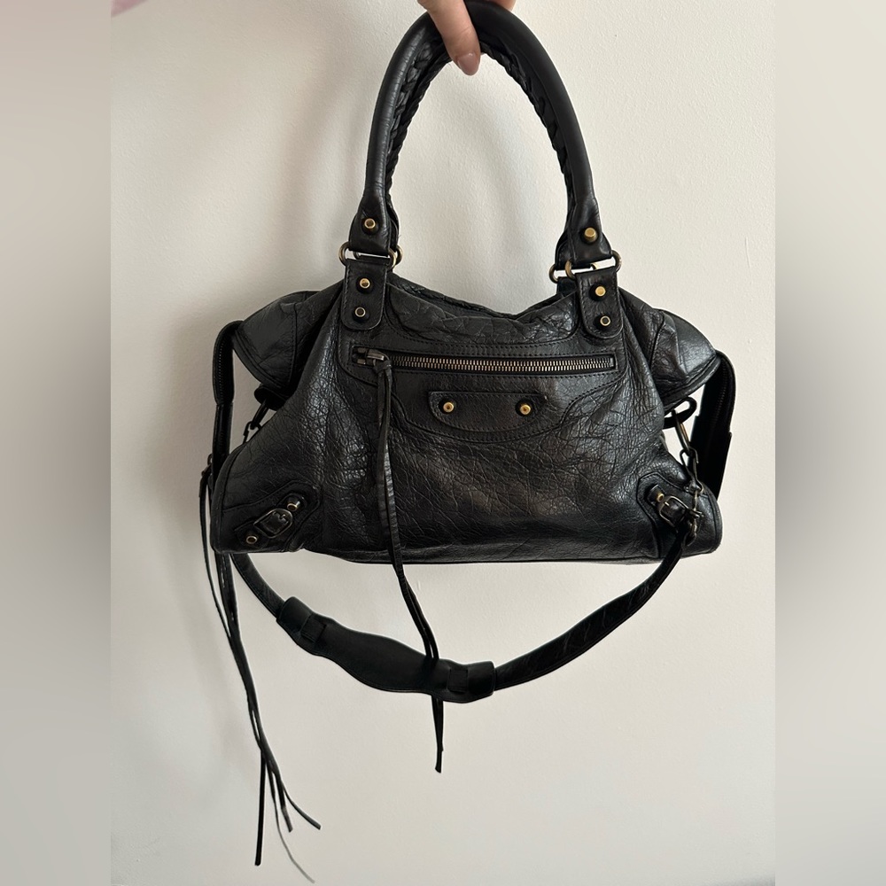 Balenciaga Classic Hardware City Bag in Black - Picture 2 of 16